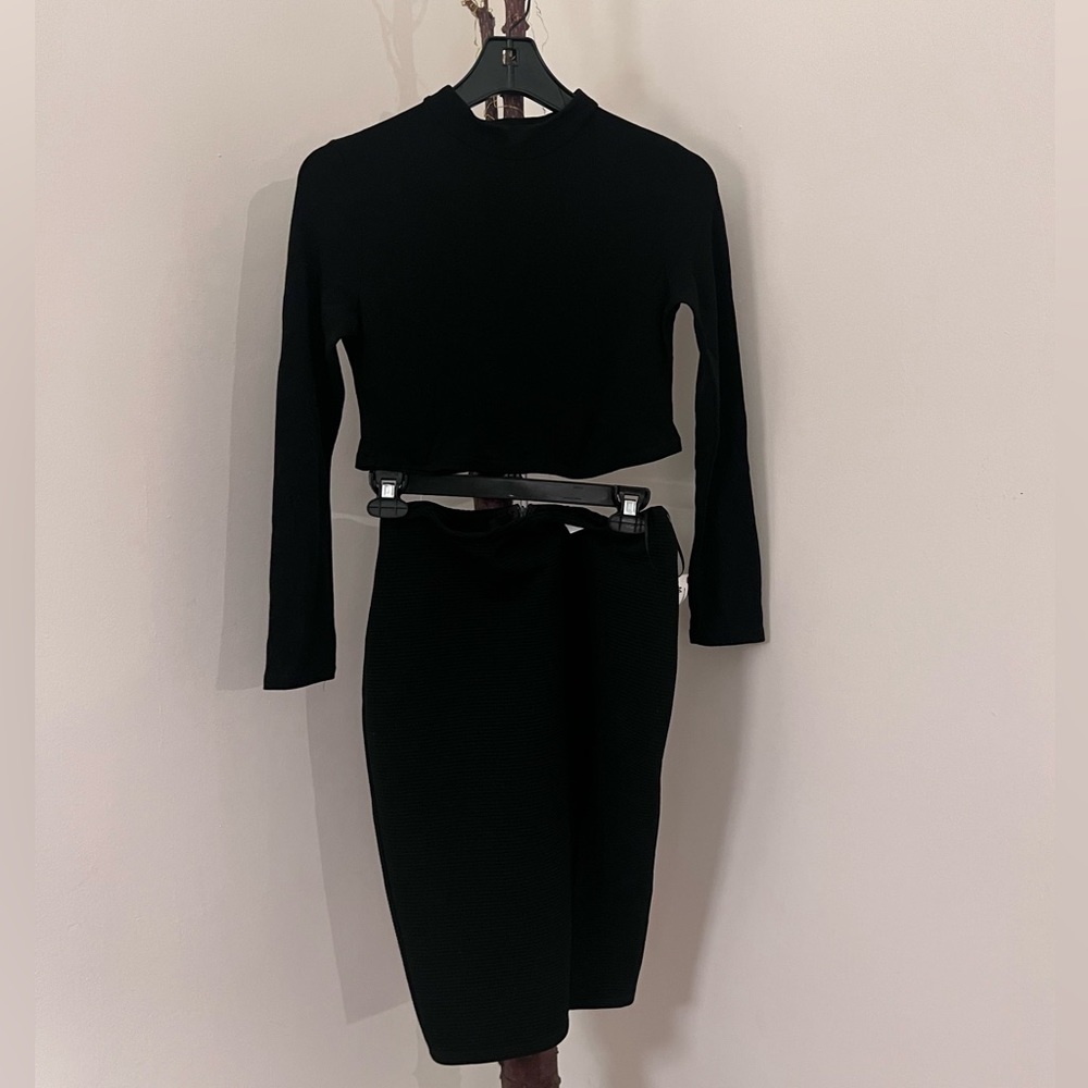 2 pieces top & skirt set - Picture 3 of 3